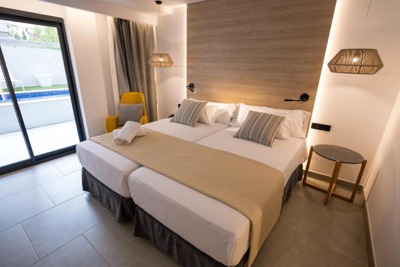 Hotel Morlans Suites - Adults Only Peguera Exterior photo