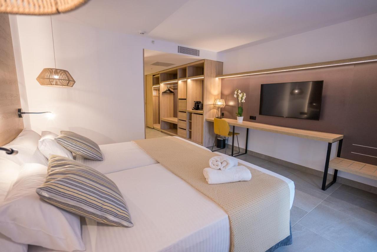 Hotel Morlans Suites - Adults Only Peguera Exterior photo